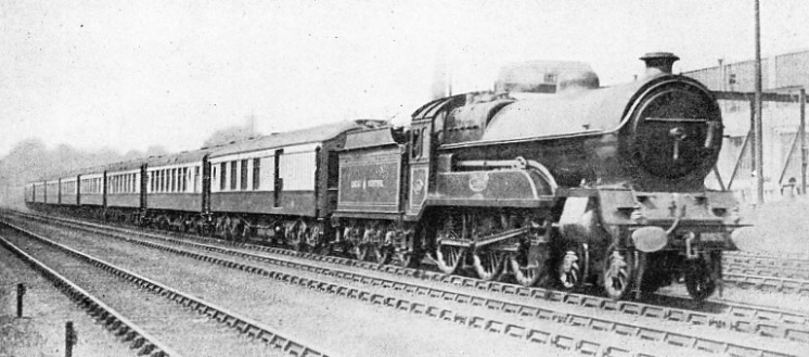 A Great Central Engine hauling the Harrogate Pullman