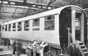 Special coaches built for the "Silver Jubilee"