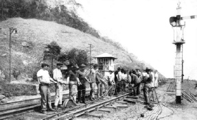 SPLICING THE WIRE ROPE by means of which trains ascend and descend the inclines on the Sao Paulo Railway
