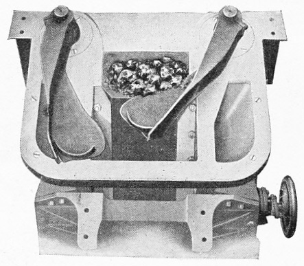 SHOVEL-BOX OF THE ELVIN AUTOMATIC STOKER