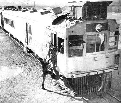 An up-to-date U.S. mail-train, of the Diesel-electric type, as now in service on the Tonopah and Tidewater Railway