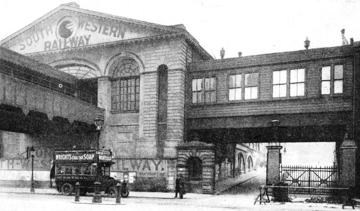 Waterloo Station in 1910