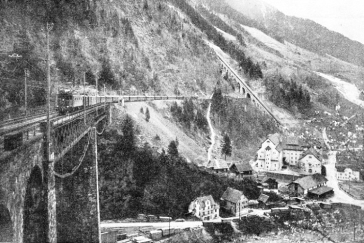 KERSTELENBACH VIADUCT carries the St. Gothard line over the Kerstelen Gorge