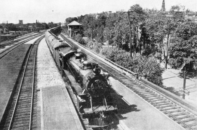Flat-bottomed rails on the Canadian Pacific Railway