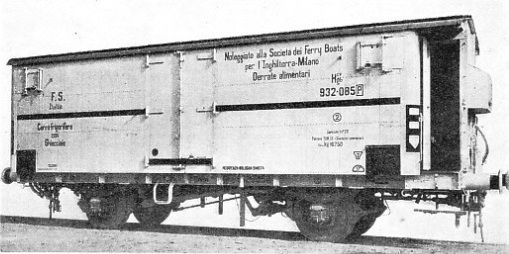 SPECIAL REFRIGERATOR TRUCKS built by the Italian State Railways