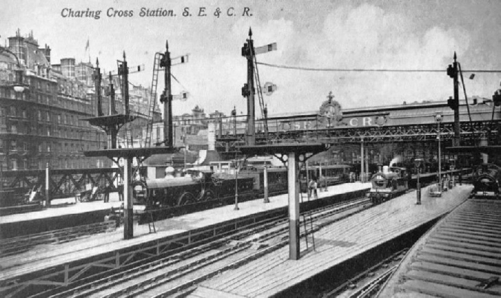 The Continental Express preparing to start from Charing Cross, South Eastern & Chatham Railway