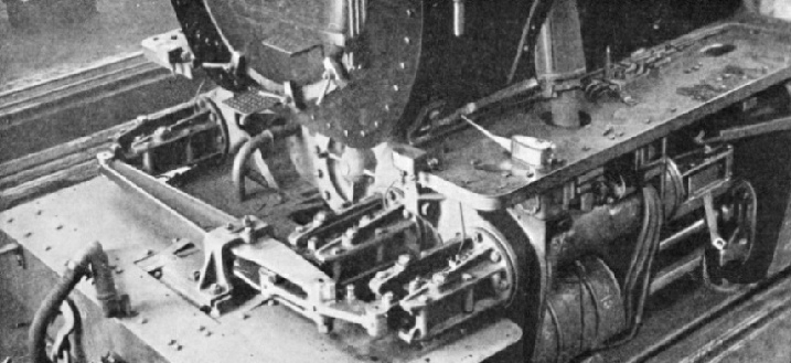 Gresley conjugated valve gear