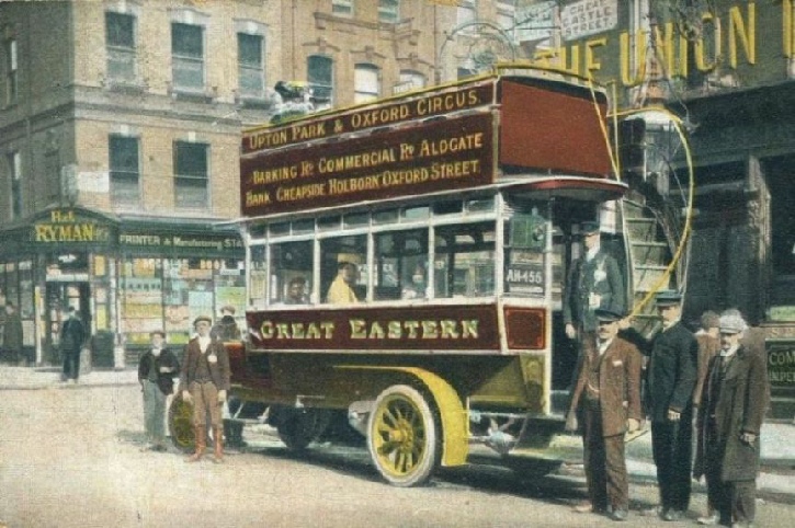 A Great Eastern Railway motor bus operating in central London